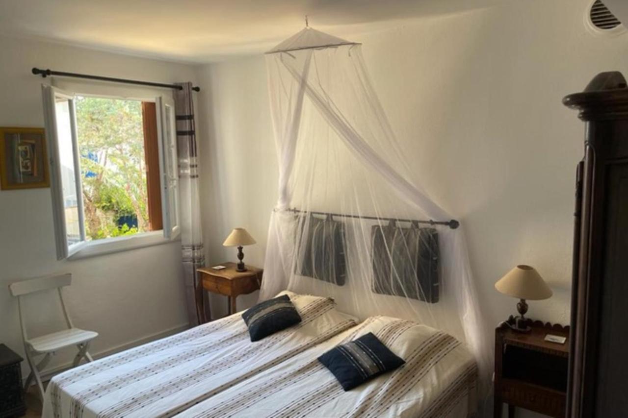 Charming Apartment Overlooking The Lake City グリモー エクステリア 写真